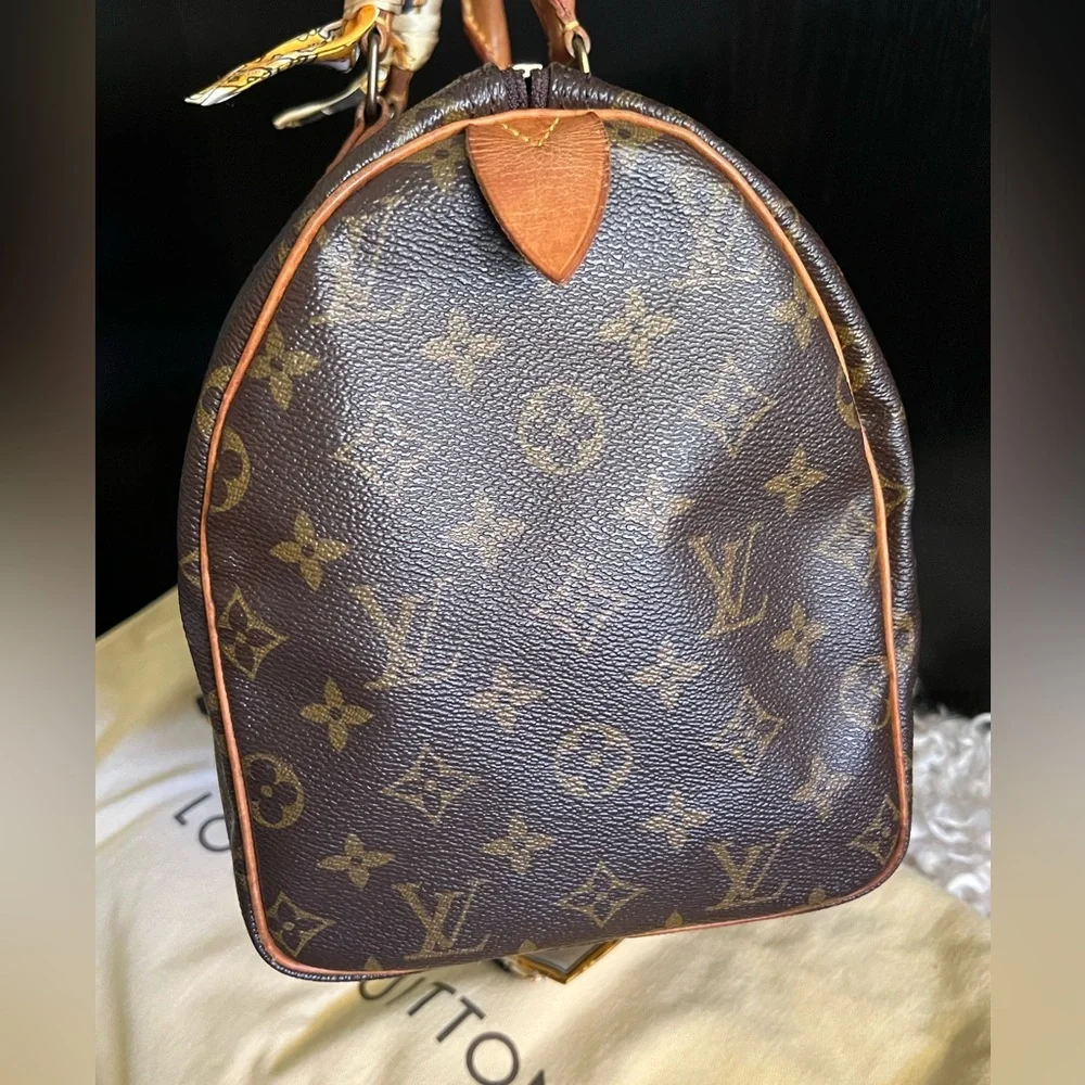 Louis Vuitton Speedy 30 Monogram - Picture 4 of 16